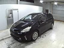 2014 Toyota PRIUS α