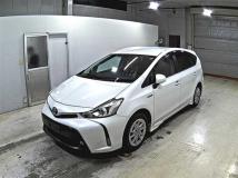 2016 Toyota PRIUS α
