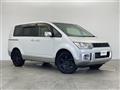 2017 Mitsubishi Delica D5