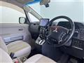 2017 Mitsubishi Delica D5