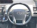 2014 Toyota PRIUS α