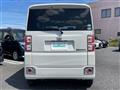 2017 Daihatsu WAKE