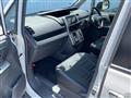 2010 Toyota Voxy