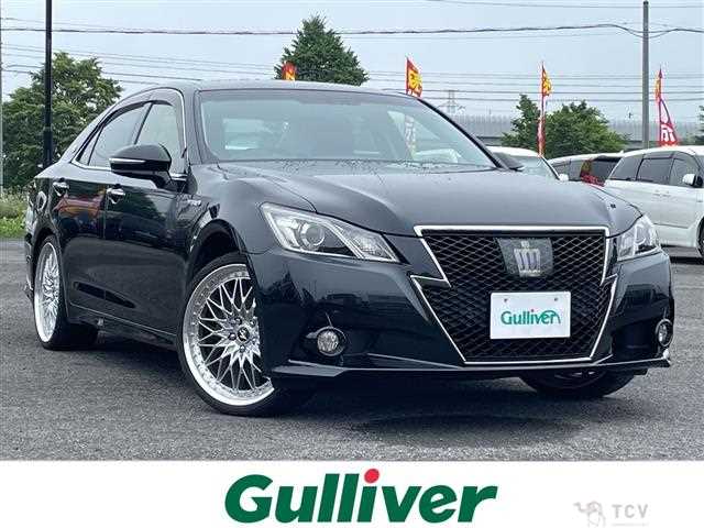 2015 Toyota Crown Hybrid