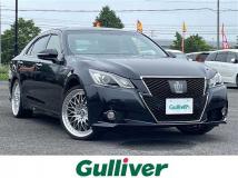 2015 Toyota Crown Hybrid