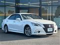 2013 Toyota Crown Hybrid