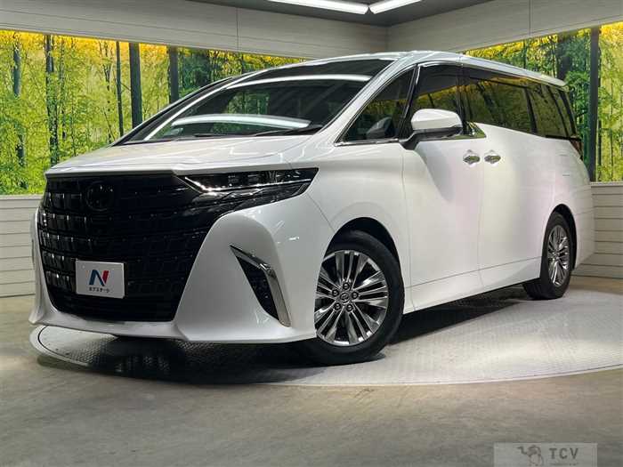 2023 Toyota Alphard Hybrid