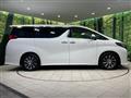 2017 Toyota Alphard