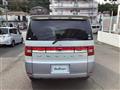 2013 Mitsubishi Delica D5