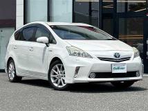 2013 Toyota PRIUS α