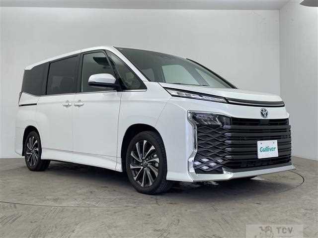 2023 Toyota Voxy