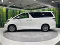 2013 Toyota Vellfire