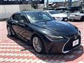 2021 Lexus IS