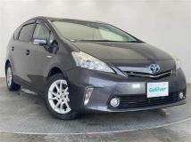 2011 Toyota PRIUS α