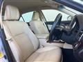 2013 Toyota Crown Hybrid