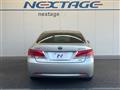 2013 Toyota Crown Hybrid