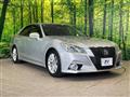 2013 Toyota Crown Hybrid