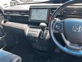 2015 Honda Step WGN