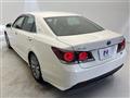 2018 Toyota Crown Hybrid