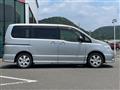 2009 Nissan Serena