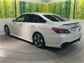 2018 Toyota Crown Hybrid