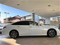 2018 Toyota Crown Hybrid