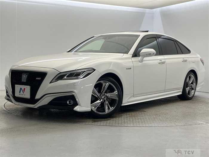 2018 Toyota Crown Hybrid