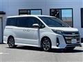 2017 Toyota Noah