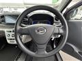 2017 Daihatsu Mira Es