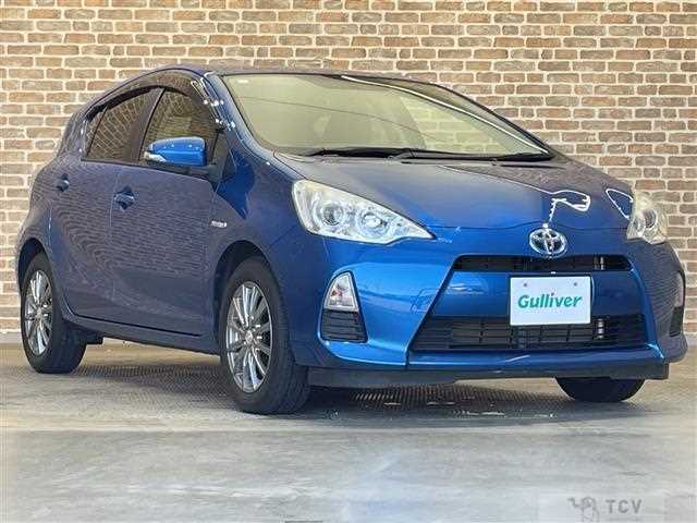 2013 Toyota AQUA