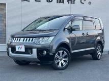 2017 Mitsubishi Delica D5