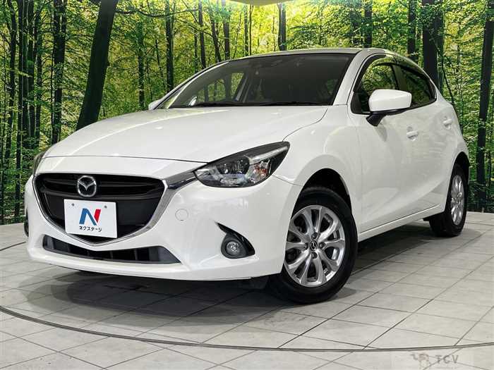2015 Mazda Demio