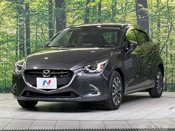 2017 Mazda Demio