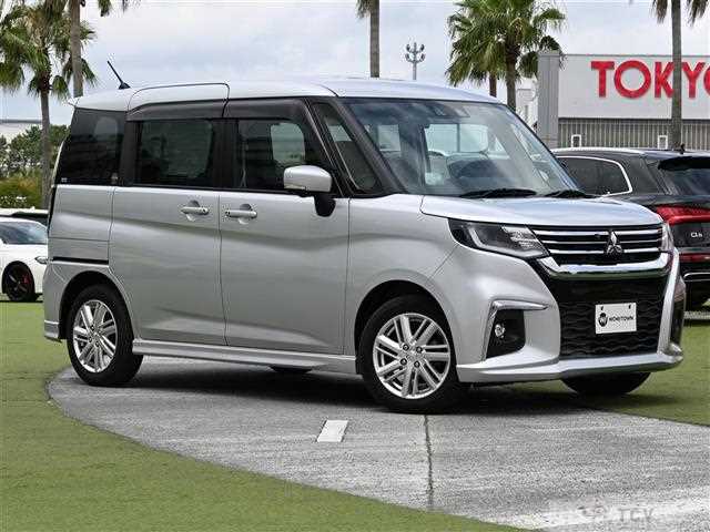 2021 Mitsubishi Delica D2