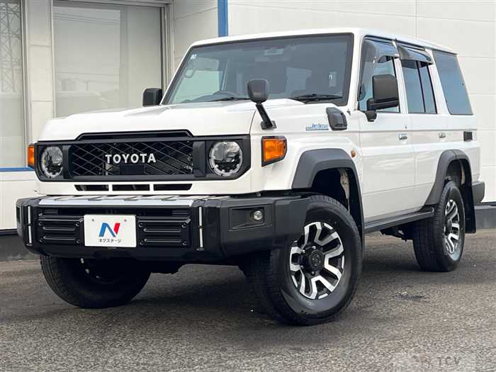 2025 Toyota Landcruiser 70