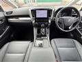 2023 Toyota Alphard