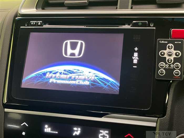 2013 Honda Fit Hybrid