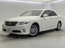 2011 Toyota Crown