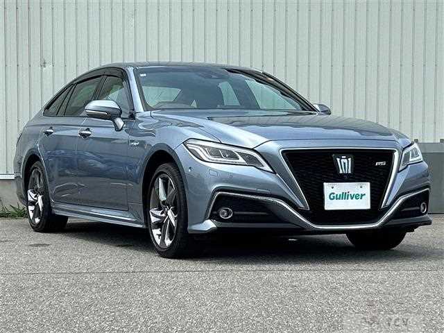 2020 Toyota Crown Hybrid