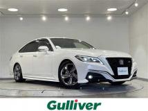 2019 Toyota Crown Hybrid