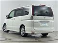 2009 Nissan Serena