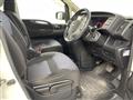 2009 Nissan Serena