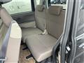2011 Daihatsu Tanto