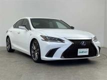 2019 Lexus ES