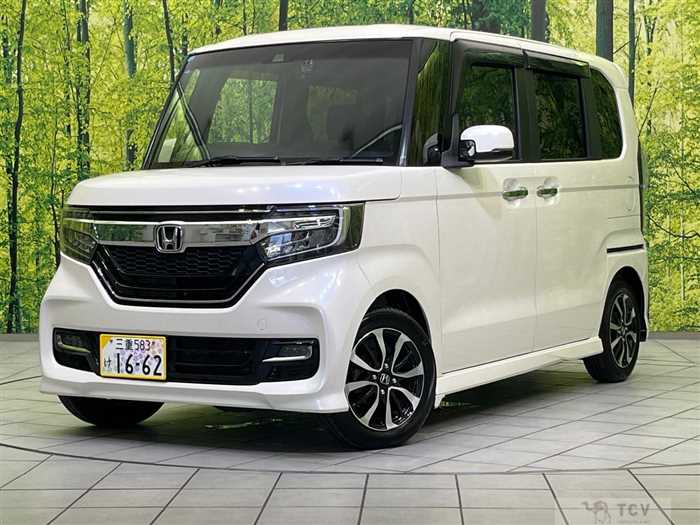 2017 Honda N BOX