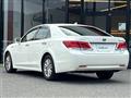 2013 Toyota Crown Hybrid