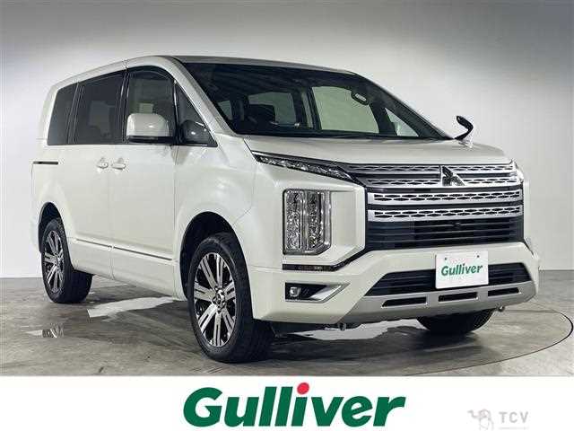 2020 Mitsubishi Delica D5