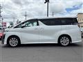 2019 Toyota Vellfire
