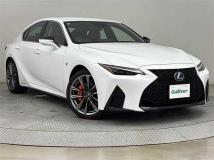 2022 Lexus IS