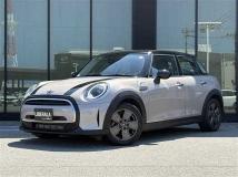 2021 BMW MINI